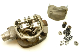 CCM 4-valve cylinder head c.w. sundries (NOS)