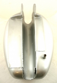 Royal Enfield Bullet 350-500 + Sixty-5   petrol tank silver  Opn.838056