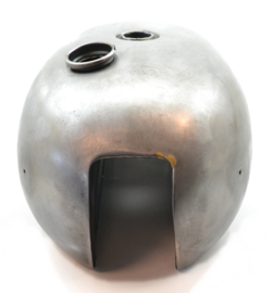 Triumph Petrol tank bare-metal   US-type    Opn. 83-7301 (a.o.)