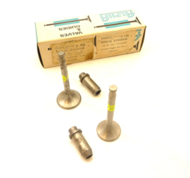 Royal Enfield set of valves & guides for Bullet 350 1955-1959  (40086 + 35392 + 22641)