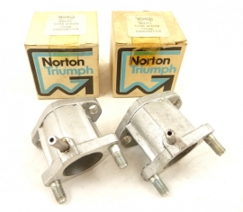 Norton Commando 750 Combat + 850 carburettor spacer inlet manifold 32mm pair (06-2711)