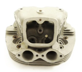 Norton Commando 750 Cylinder head (06.0988, castingnr: 06-0380)