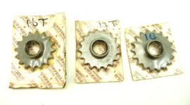 Enfield Bullet 350 - 500 gearbox sprocket 16-17-18T (110267 / 111189 / 144152)