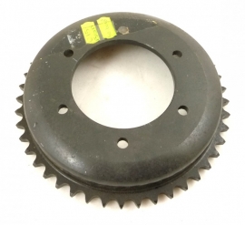 BSA C15 brake drum and rear wheel sprocket 45T (40-6018)