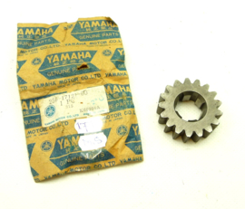 Yamaha gear pinion 2nd main axle 17T (256-17121-00)