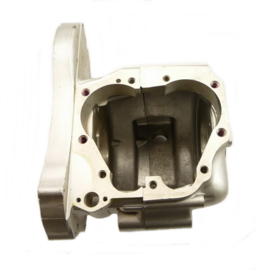 Norton Commando 850 Mk3 crankcases (06-5666)