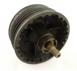 BSA B40 rear hub (40-6072)