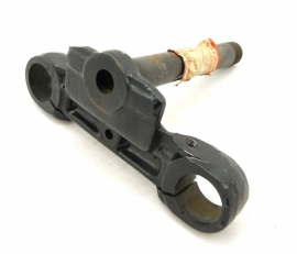 BSA B25 -B44SS/ Triumph Trophy 250 lower yoke + stem (97-2526)