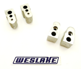 Weslake 500-750-850-920 8-V Twins Rocker shaft pedestal inlet + exhaust W157-W158