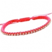 Armbandje neon roze satijnkoord met strass en kraaltjes