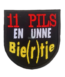 Embleem Oeteldonk "11 pils en unne bie(r)tje"