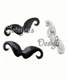 Metalen moustache snor met epoxy ± 9x31mm met 2 oogjes (± 2mm)