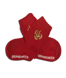 Babysokjes rood met brandweer opdruk