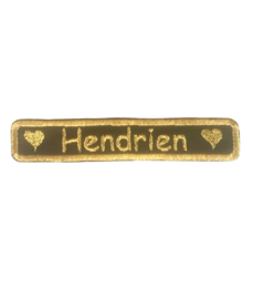 Geborduurd embleem met eigen naam of tekst met hartjes