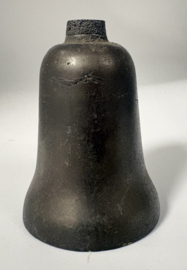 VB04 Antiek gegoten bel H. 100 mm/ ø 72 mm