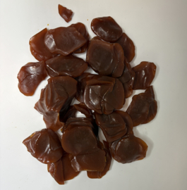 S425 Grote stukken schellak ca 200 gram