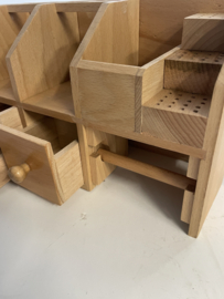 G04 Gereedschap organiser voor boortjes, tappen, tangen en pincet. beukenhout