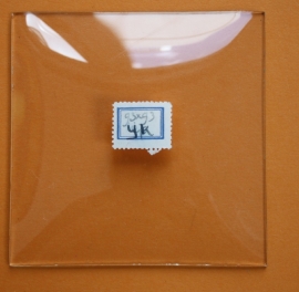 Oud vierkant bol glas, 93 x 93 mm.