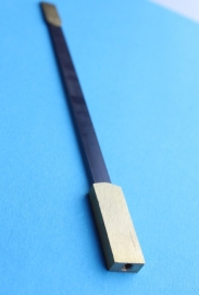 L20 slingerveer Friese staartklok of engels staand horloge. 143 mm
