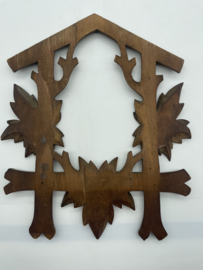 Ko1 Vintage houten ornament/omlijsting voor een koekoeksklok