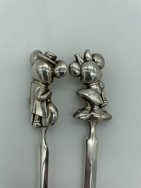 Verzilverde set briefopeners met Mickey en Minnie Mouse, 16 cm.