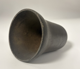 VB04 Antiek gegoten bel H. 100 mm/ ø 72 mm