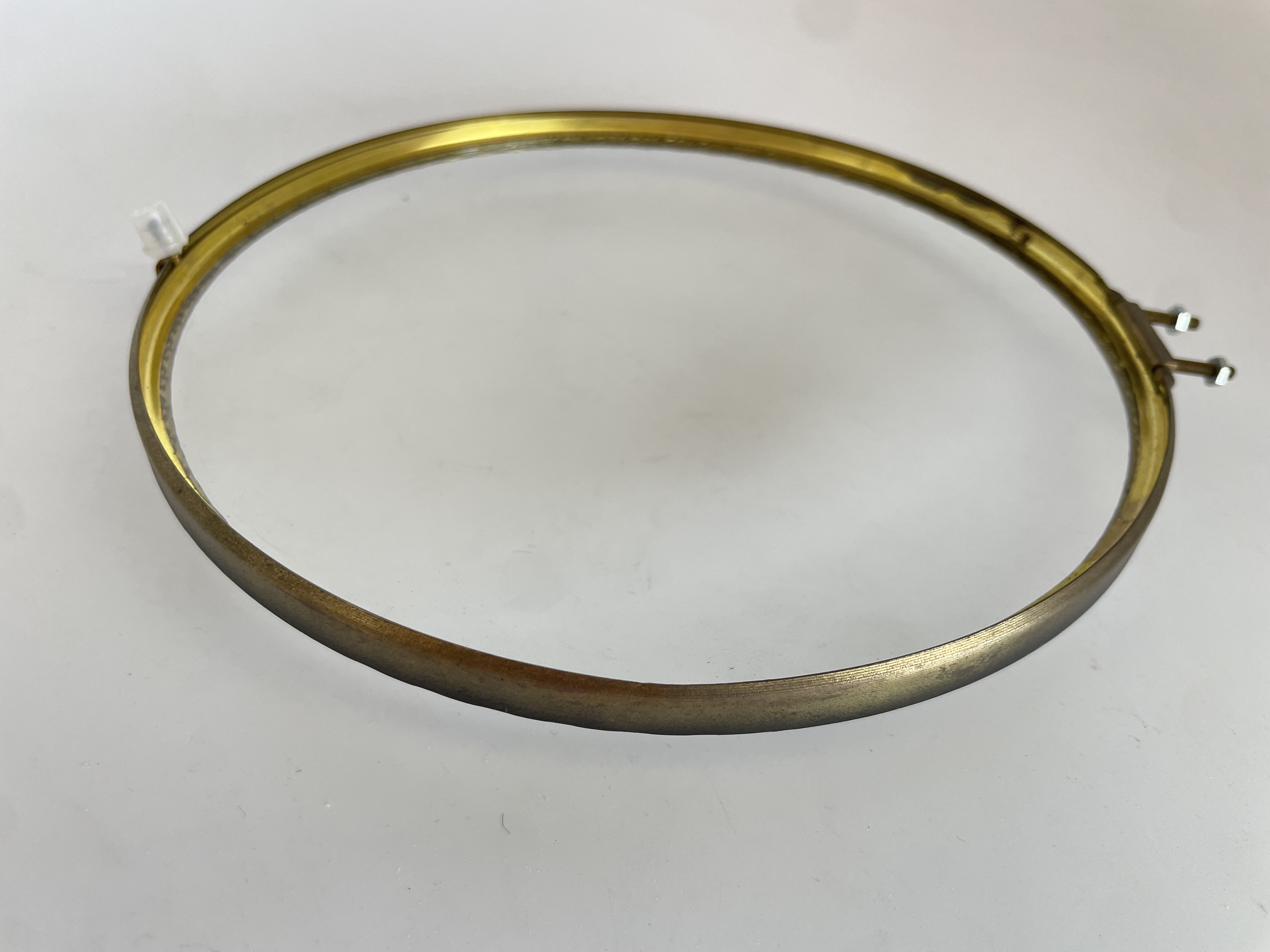 Vintage Messing rand met bol glas, 172 mm