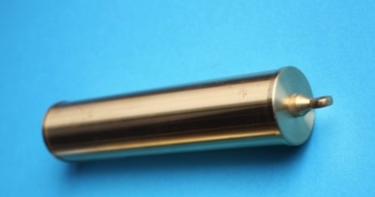Ontrouw dun Bende Ar2. 1 messing gewichten huls zonder inhoud. 155/30mm | Nieuwe gewichten |  Clockparts.nl