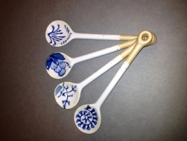 Set Stoneware Design Spoons (4)