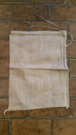 Jute zakken / jutezak / nieuw  / 30 x 40 cm – met koord - 275 gram/m2 doek / per 5 stuks