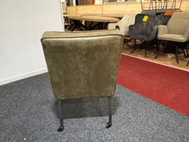 TopTop eetkamer stoel in Eco leer Olijf groen met wielen tijdelijk voor maar