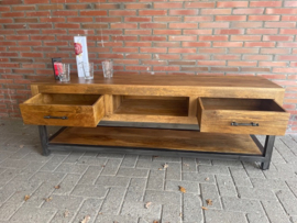 Firenze  industriële Tv-dressoir 160 cm breed  mangohout en metaal voor een  speciale prijs