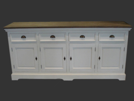 118 model 118 dressoir kleur zwart 4 deuren + 4 laden / 235 cm. breed /95 cm hoog scherpe prijs