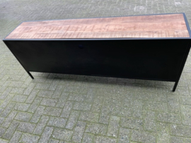 Moniek04 Industriële Tv-meubel Mangohout/metaal  180cm breed nu actie