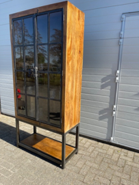 FIRENZE vitrinekast  100 breed en 215 cm met smeedijzer