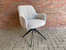 MILAAN LICHT GRIJS  454    top draai eetkamerstoel tijdelijk 6 voor €.690,=