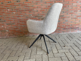 MILAAN LICHT GRIJS  454    top draai eetkamerstoel tijdelijk 6 voor €.690,=