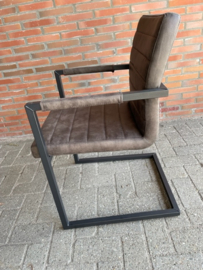 ANITA industriële eetkamer stoelen metaal Antraciet  nu 6 voor €.450,=