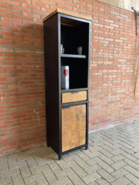 Cod collectie 1 deur 1 ladekast 180x40x50 Front blank mango en zwart metaal