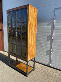FIRENZE vitrinekast  100 breed en 215 cm met smeedijzer