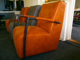 VEGA fauteuils met industriële met armleggers   Nieuw model en meteen in de actie