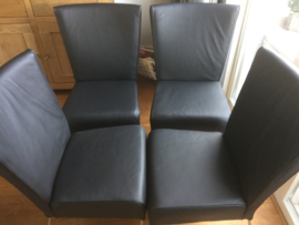 ROXY  | OPRUIMING 4 stoelen   geheel met leer bekleed een N.L. product