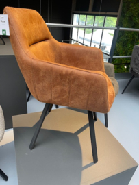 Raaf topstoel met een verrassend prijsje in de stof Bull Cognac-9