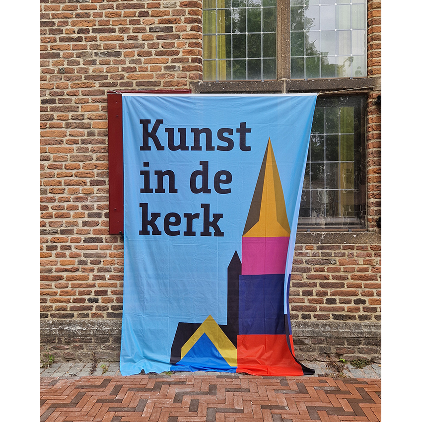 Vlag en buttons Kunst in de kerk 2025