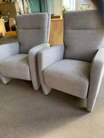 Bankstel 3 zits + fauteuil + fauteuil in stof   €1495