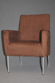 Fauteuil stof bruin suede  € 195