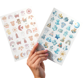 2 Grote Stickervellen Baby Meisje en Baby Jongen