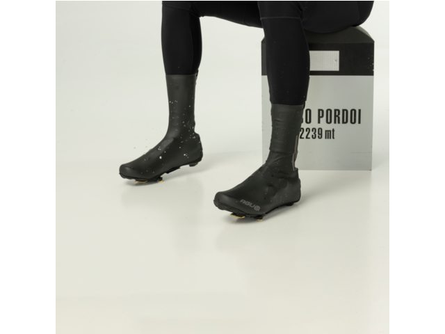 AGU Raceday Rainproof fiets overschoenen met rits - zwart