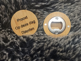 Opener met magneetjes