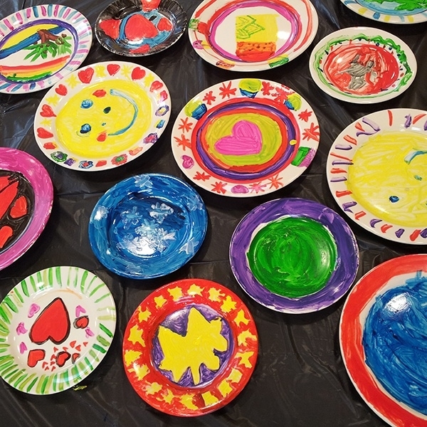 Kinderfeestje servies schilderen | | Nicole KidsArt